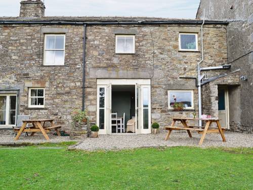 Bainbridge  United Kingdom Sale Discount Code Booking.com