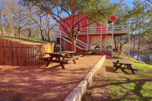 New Braunfels (Texas) United States Sale Discount Code Booking.com