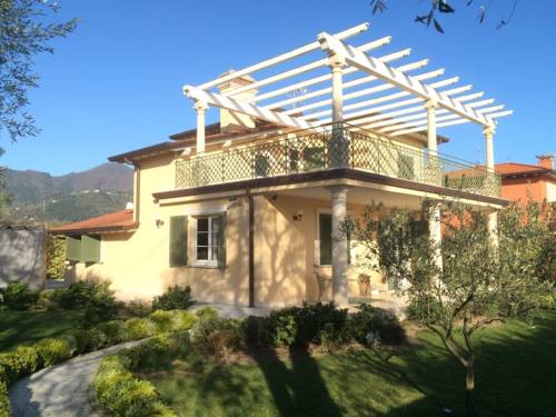 Forte dei Marmi Italy Sale Discount Code Booking.com