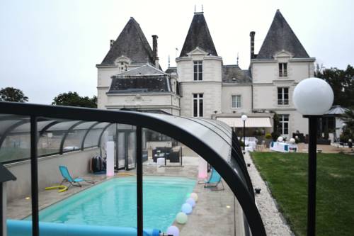 Chateau Gontier France Sale Discount Code Booking.com