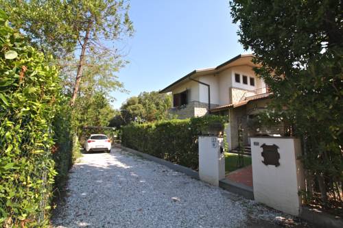 Forte dei Marmi Italy Sale Discount Code Booking.com