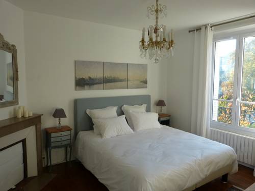 Villebon sur Yvette France Sale Discount Code Booking.com