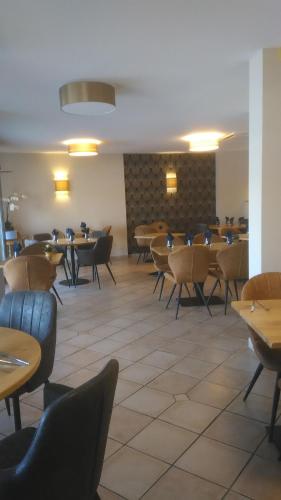 Montjean-Sur-Loire France Sale Discount Code Agoda.com