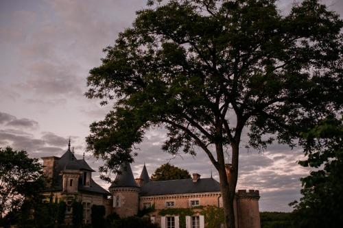 Ingrandes France Sale Discount Code Agoda.com