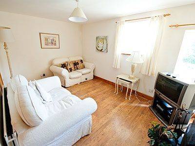 Bainbridge  United Kingdom Sale Discount Code Booking.com